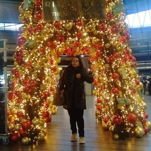 Meet your Posher, Thais